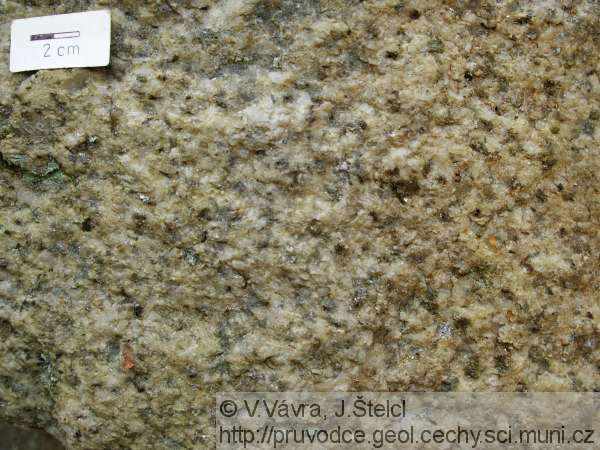 Terezín - nevýrazně porfyrická textura granitů typu Landštejn